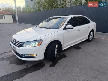 Авто Volkswagen Passat 2013 № 8697524