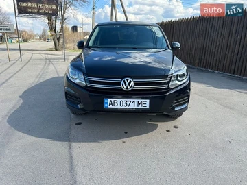 Авто Volkswagen Tiguan 2014 № 8697540