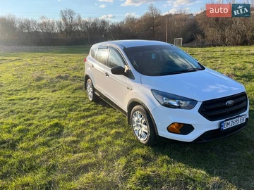 Авто Ford Escape 2019 № 8697574