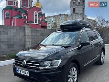 Авто Volkswagen Tiguan 2018 № 8697631