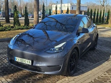 Авто Tesla Model Y 2023 № 8697681