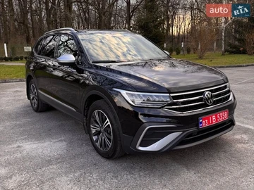 Авто Volkswagen Tiguan 2024 № 8697874