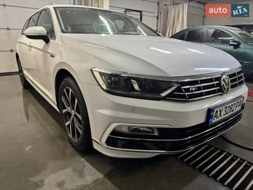 Авто Volkswagen Passat 2017 № 8697985