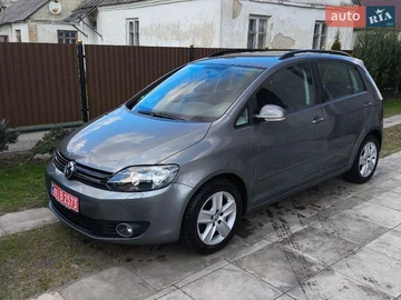 Авто Volkswagen Golf Plus 2009 № 8698076