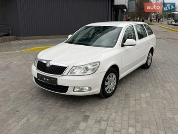 Авто Skoda Octavia 2012 № 8698078