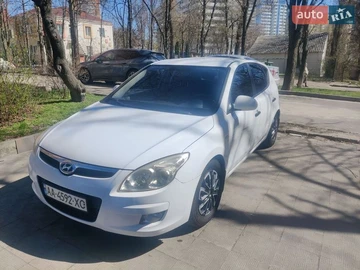 Авто Hyundai I30 2008 № 8698153