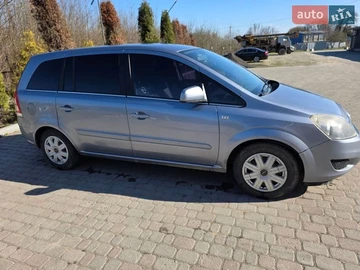 Авто Opel Zafira 2010 № 8698154