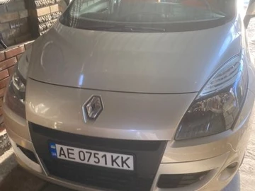 Авто Renault Scenic 2010 № 8698155
