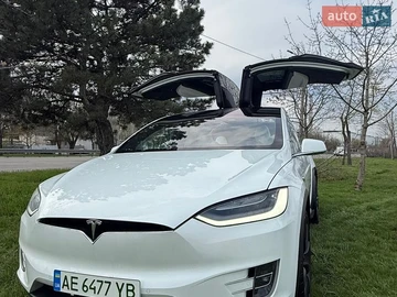 Авто Tesla Model X 2020 № 8698434