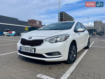 Авто KIA Cerato 2013 № 8699021