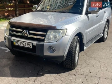 Авто Mitsubishi Pajero Wagon 2008 № 8699035