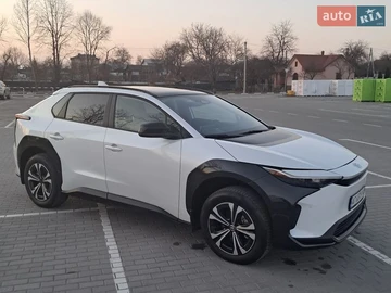 Авто Toyota Bz4X 2024 № 8699246