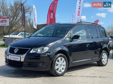 Авто Volkswagen Touran 2008 № 8699443