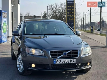 Авто Volvo V50 2008 № 8699452