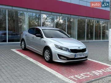 Авто KIA K5 2011 № 8699458