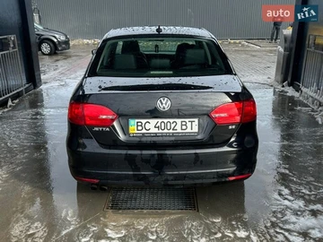 Авто Volkswagen Jetta 2013 № 8699464