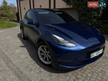 Авто Tesla Model Y 2021 № 8699847