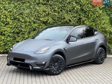 Авто Tesla Model Y 2023 № 8699874