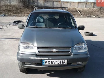 Авто Chevrolet Niva 2005 № 8699901