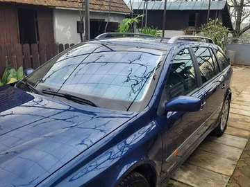 Авто Renault Laguna 2002 № 8699904