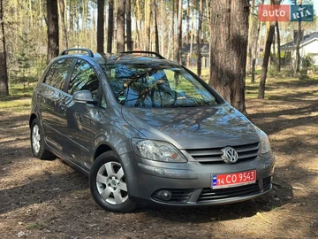 Авто Volkswagen Golf Plus 2008 № 8700109