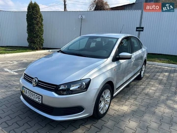 Авто Volkswagen Polo 2012 № 8700115