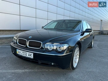 Авто BMW 7 Series 2004 № 8700144