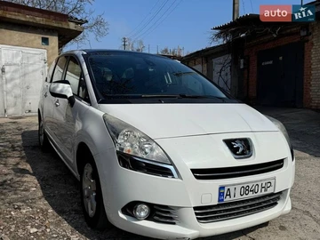 Авто Peugeot 5008 2012 № 8700155