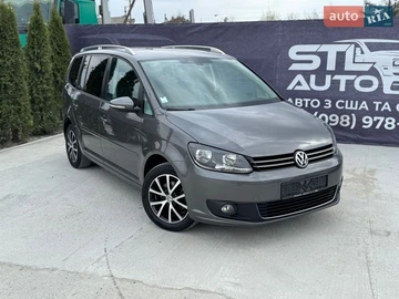 Авто Volkswagen Touran 2012 № 8700181