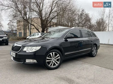 Авто Skoda Superb 2011 № 8700185