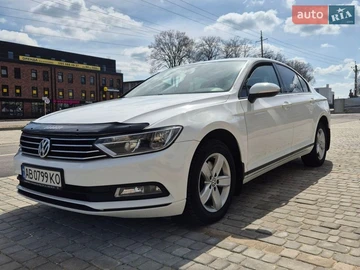 Авто Volkswagen Passat 2016 № 8700432