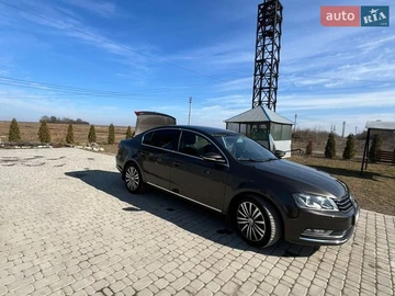 Авто Volkswagen Passat 2012 № 8700435