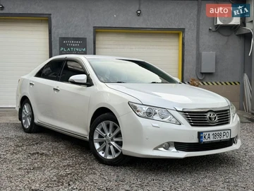 Авто Toyota Camry 2011 № 8700444