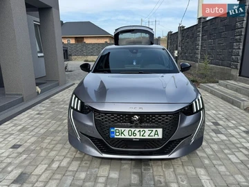 Авто Peugeot E-208 2022 № 8700452