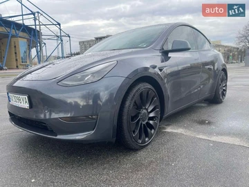 Авто Tesla Model Y 2022 № 8700666