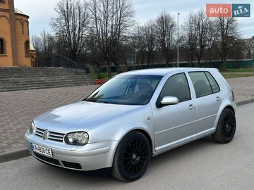 Авто Volkswagen Golf 2001 № 8700712