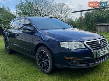 Авто Volkswagen Passat 2010 № 8700883