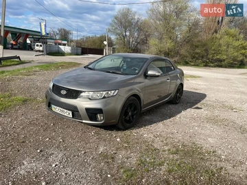 Авто KIA Cerato Koup 2010 № 8700898