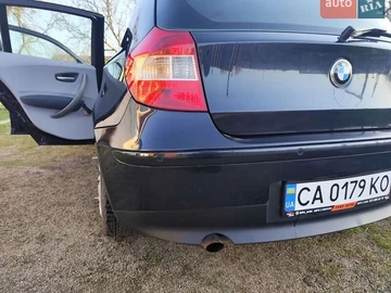 Авто BMW 1 Series 2005 № 8700910