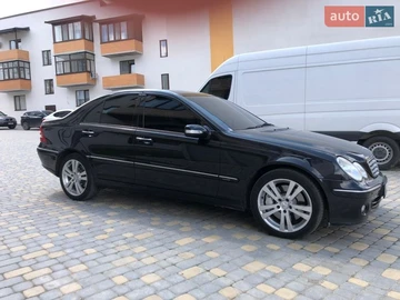 Авто Mercedes C-Class 2006 № 8700913