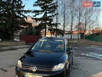 Авто Volkswagen Golf Plus 2012 № 8701073