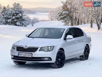 Авто Skoda Superb 2013 № 8701085