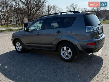 Авто Mitsubishi Outlander Xl 2012 № 8701409