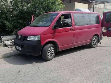 Авто Volkswagen Transporter 2007 № 8701508