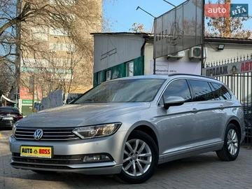 Авто Volkswagen Passat 2015 № 8701660