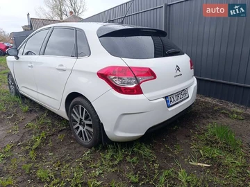 Авто Citroen C4 2012 № 8701695