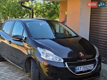 Авто Peugeot 208 2013 № 8701908