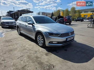 Авто Volkswagen Passat 2016 № 8701939