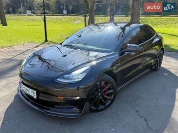 Авто Tesla Model 3 2019 № 8701959