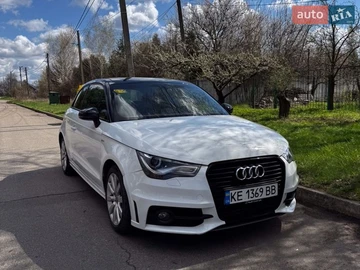 Авто Audi A1 2011 № 8702311
